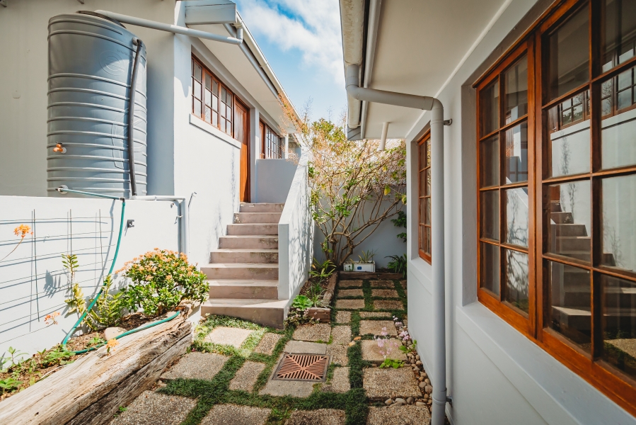 2 Bedroom Property for Sale in Denver Park Western Cape